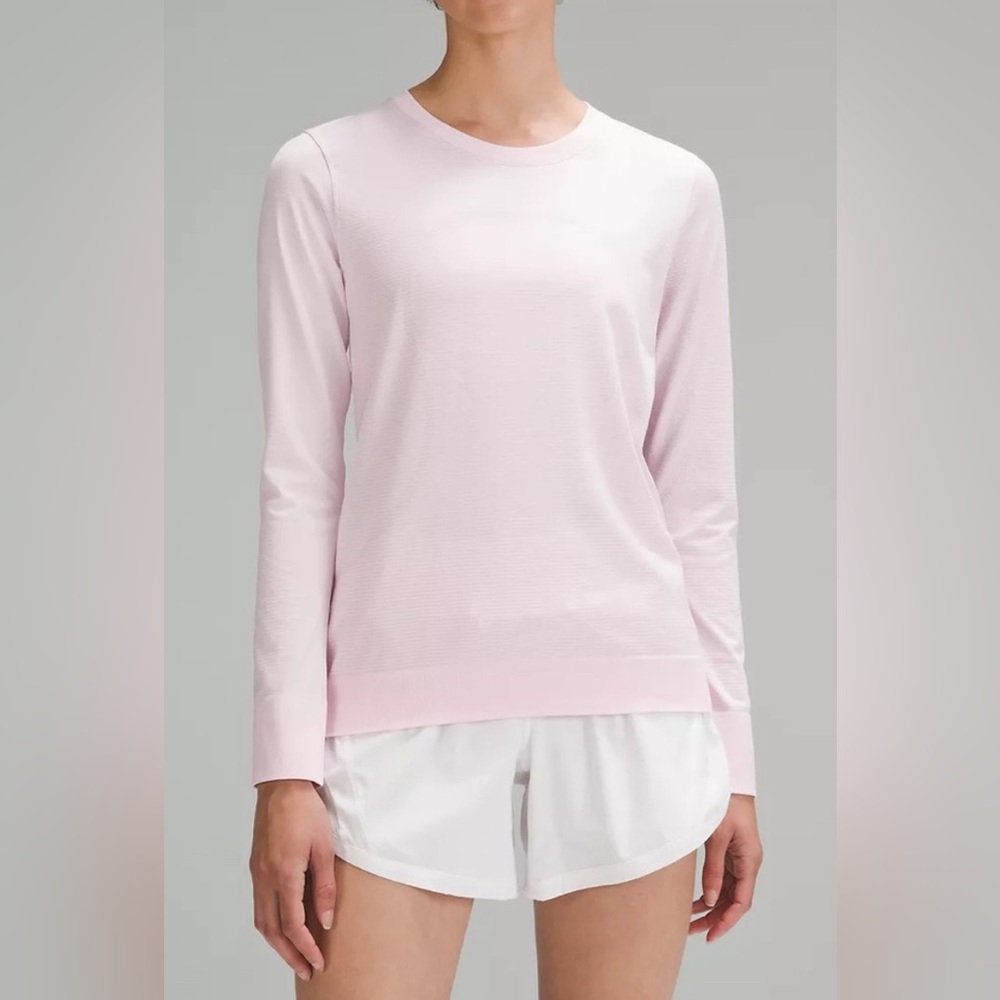 Lululemon Swiftly Relaxed Long sleeve Athletic Top